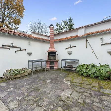 Polzov By Interhome Mokry Lom