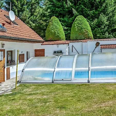 Polzov By Interhome * Mokry Lom